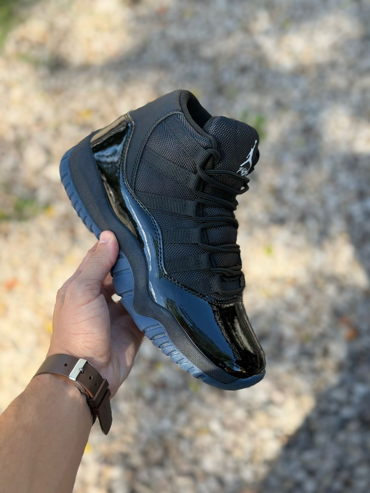 JORDAN 11 BLUE