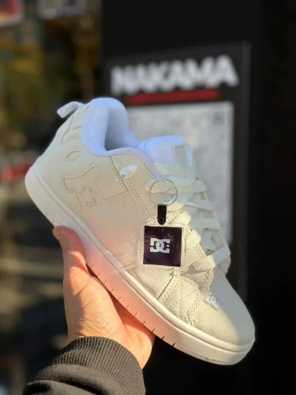 DC BLANCAS