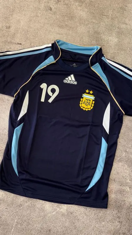 ARGENTINA RETRO MESSI PREMIUM