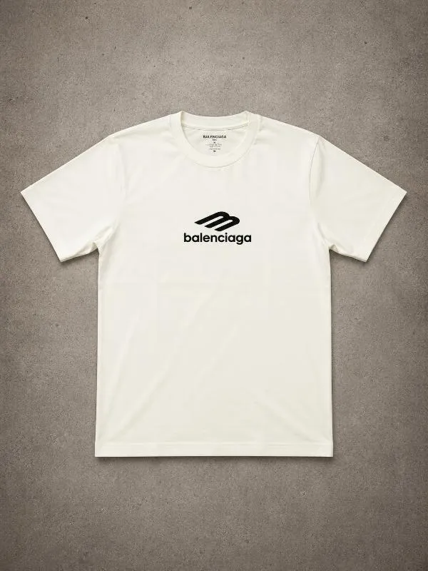 REMERA BALENCIAGA CREMA CALASICA