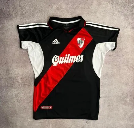 RIVER RETRO